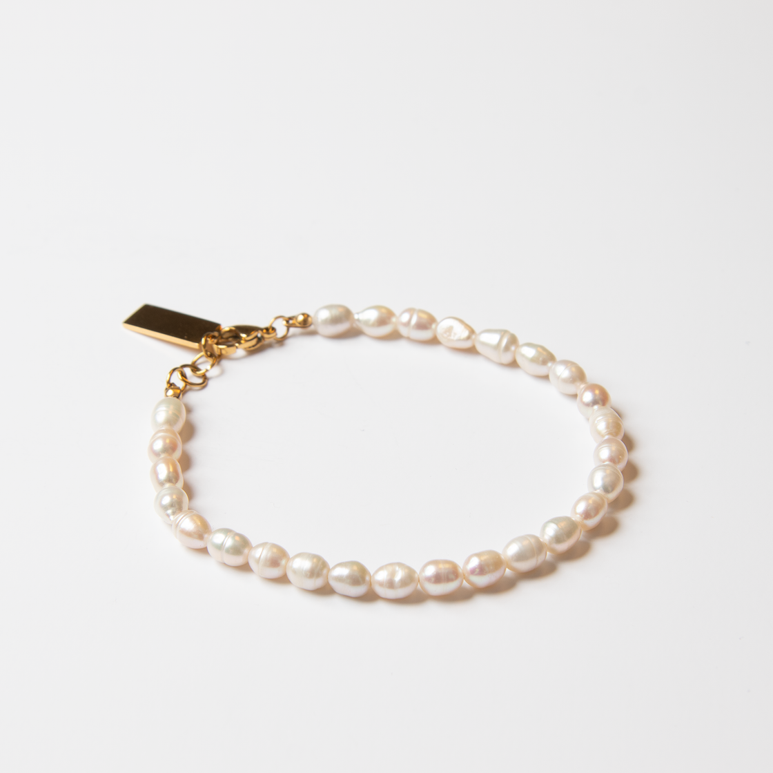 Natural pearl bracelet